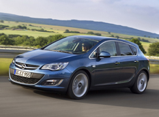 Opel Astra получил новый двигатель 1.6 SIDI