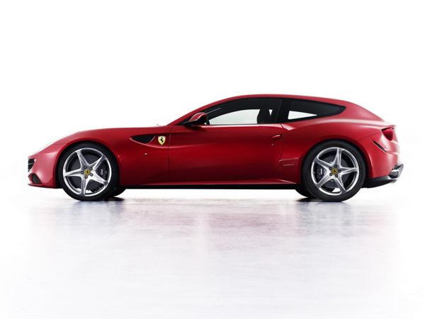 Ferrari представила свою революционную модель FF