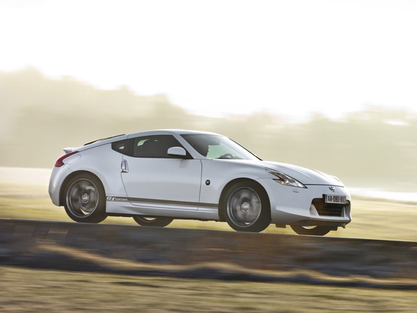 Nissan готовит ограниченную версию 370Z GT Edition