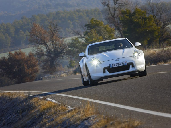 Nissan готовит ограниченную версию 370Z GT Edition