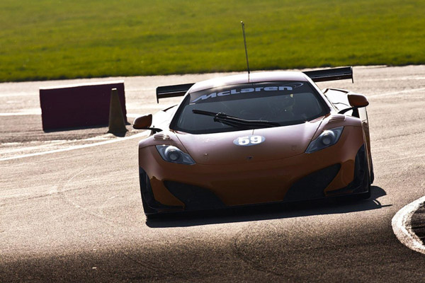 McLaren MP4-12C GT3 прошел первые испытания