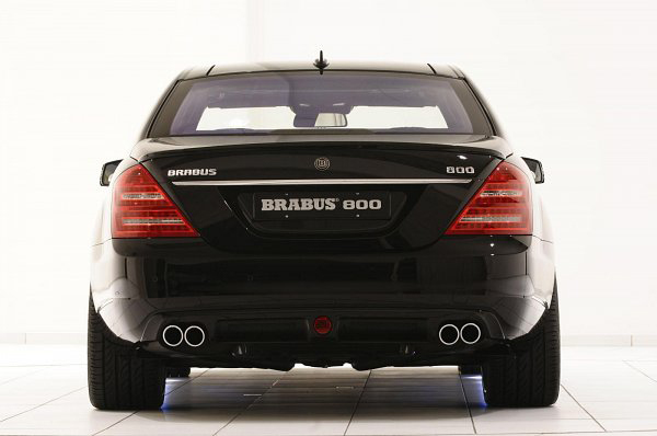 Brabus анонсировал "умопомрачительный" S-класс