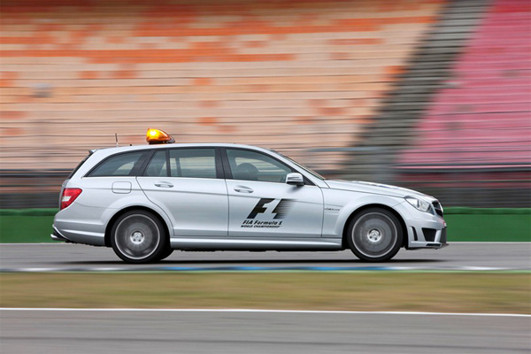 Mercedes C63 AMG - карета скорой помощи F1