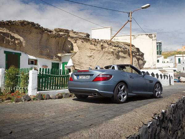 Mercedes-Benz SLK350 2012 модельного года