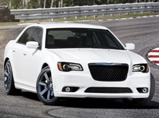 Chrysler показал новую модель 300 SRT8