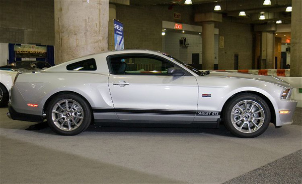 Mustang Shelby GTS - новинка Ford 