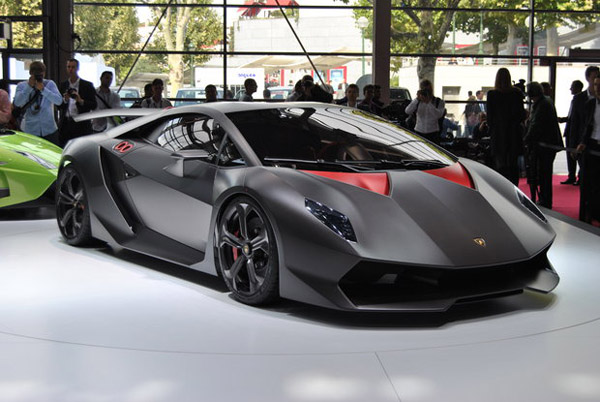 Lamborghini Sesto Elemento уже не за горами