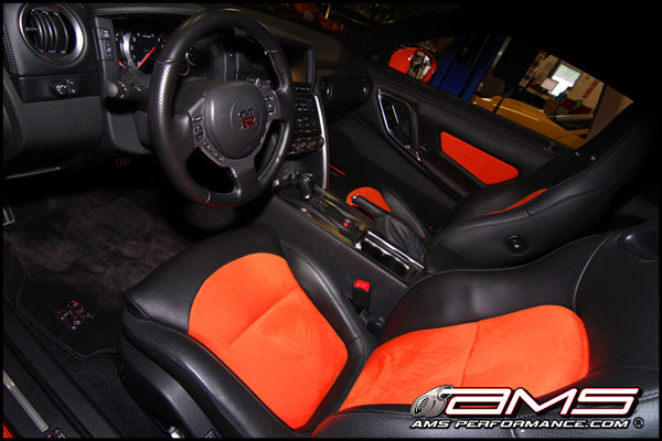 Nissan GT-R Agent Orange от AMS Performance 