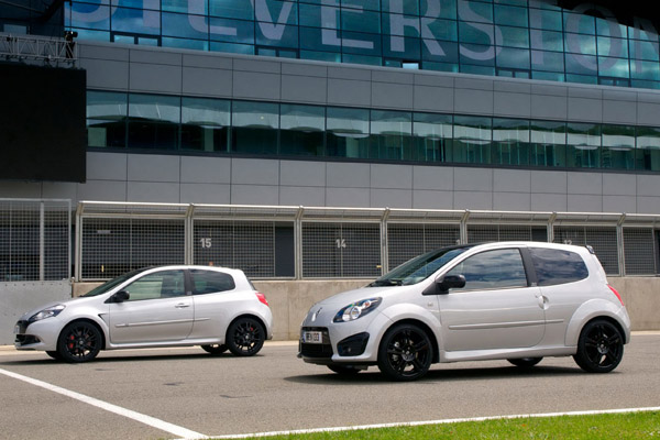 Twingo RS 133 и Clio RS 200 Silverstone GP Edition