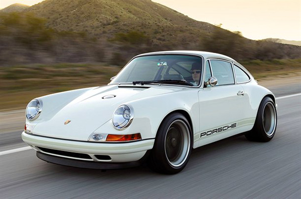 Singer 911 получит моторы Cosworth 