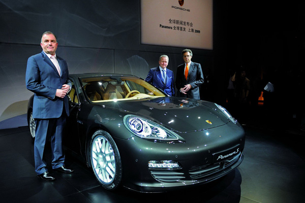 Лимузин Porsche Panamera появится в 2012 году 