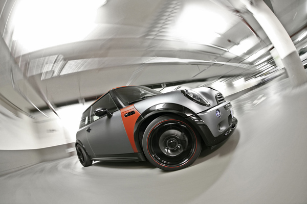 Ателье CoverEFX добавило драйва MINI Cooper S