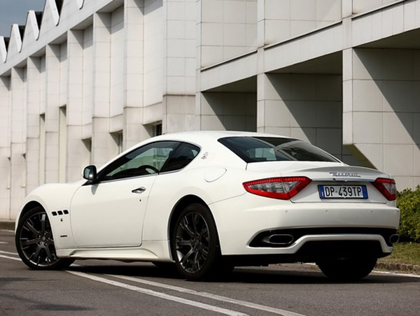 Maserati GranTurismo S Automatic Sport Pack