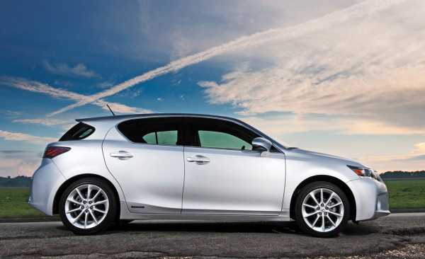 Lexus CT 200h 2012 получит пакет F-Sport