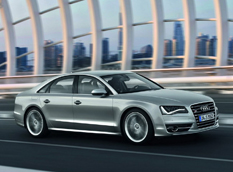 Audi S8 2013 не дождался Франкфурта