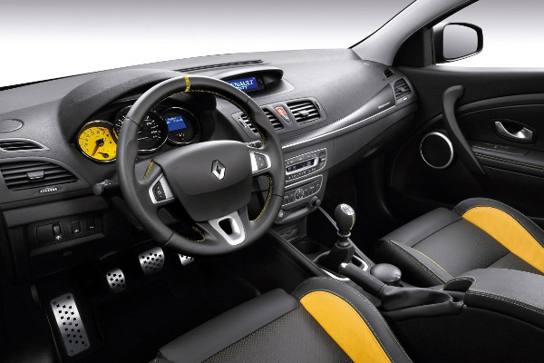 Renault Megane 250 в тюнинге RS Tuning