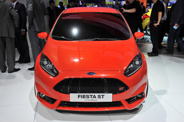 "Горячий" Ford Fiesta ST пока еще не пойдет в серию