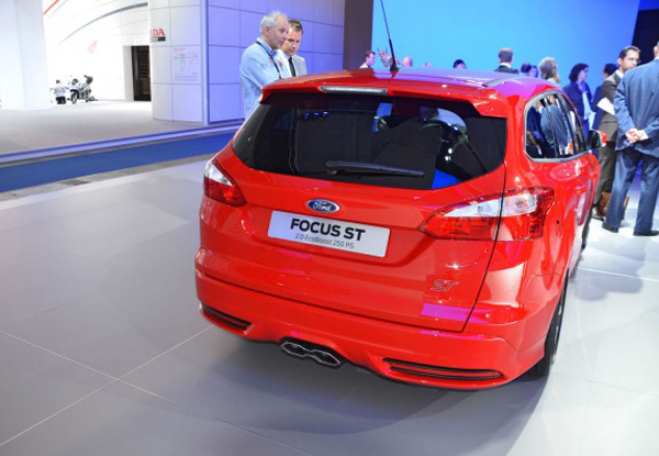 Ford Focus ST теперь и в кузове универсал 