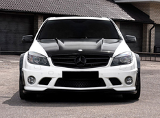 Mercedes-Benz C63 AMG в исполнении Renntech