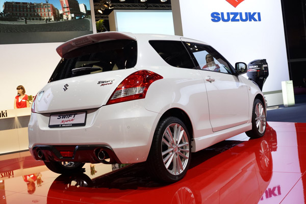 Suzuki Swift Sport 2012 поступит в продажу в октябре 