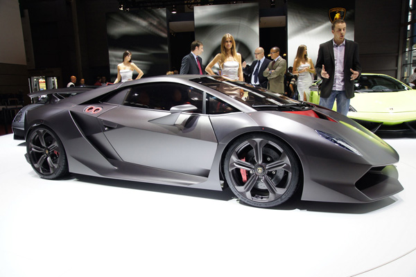 Lamborghini Sesto Elemento пойдет в мелкую серию