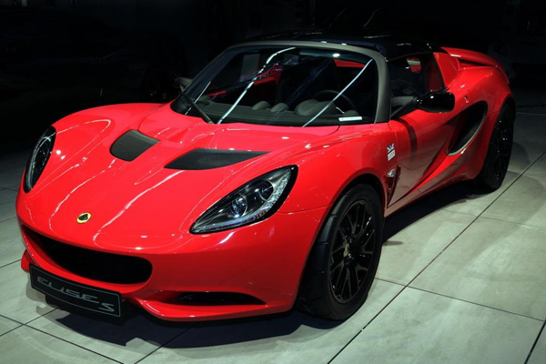 Lotus представил обновленный спорткар Elise S 2012