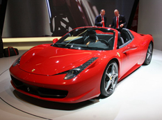 Ferrari объявил цены на родстер 458 Spider