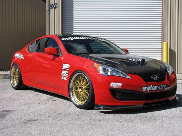 Hyundai Genesis Coupe 5.7 V8 от Enjuku Racing