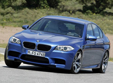 Американцы получат BMW M5 с «механикой»