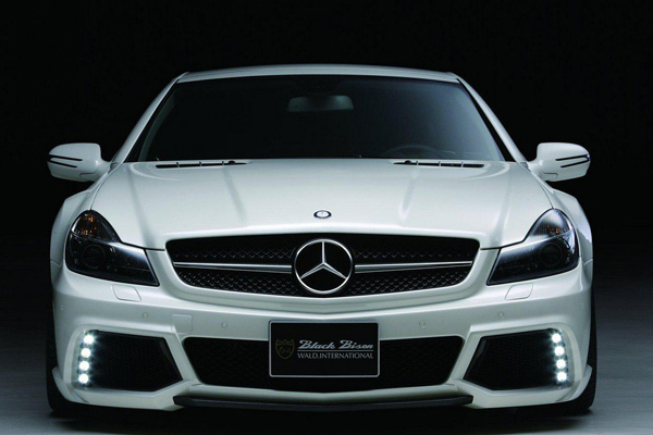 Mercedes-Benz SL Black Bison от Wald International 