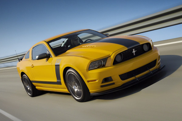 Ford показал новый Mustang Boss 302 2013