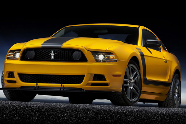 Ford показал новый Mustang Boss 302 2013