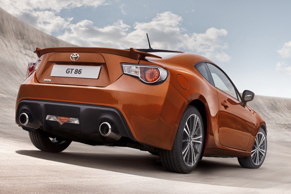 Toyota официально представила спорткупе GT 86