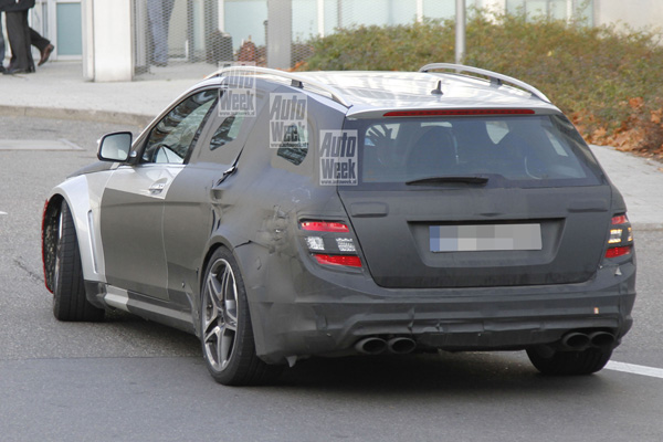 Mercedes-Benz готовит C 63 AMG Estate Black Series