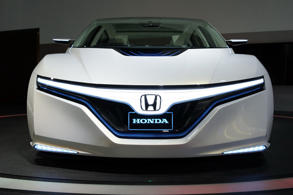Honda AC-X Concept - семейный гибрид будущего