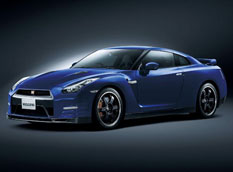 Новые достижения Nissan GT-R 2013