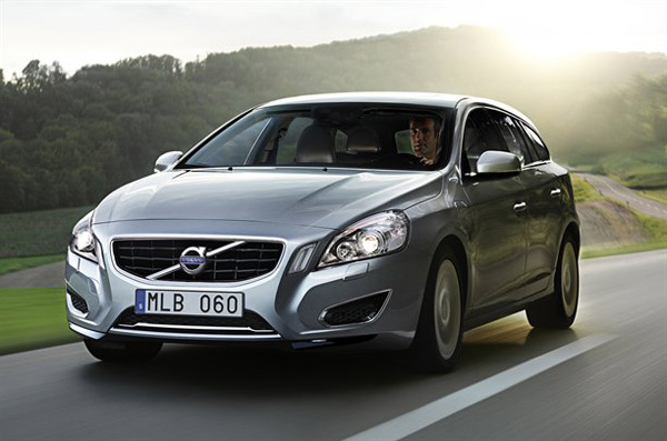 Volvo V60 D6 поступит в продажу весной 2012-го  