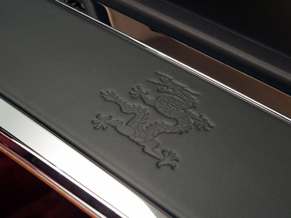 Эксклюзивный Rolls-Royce Phantom для Китая