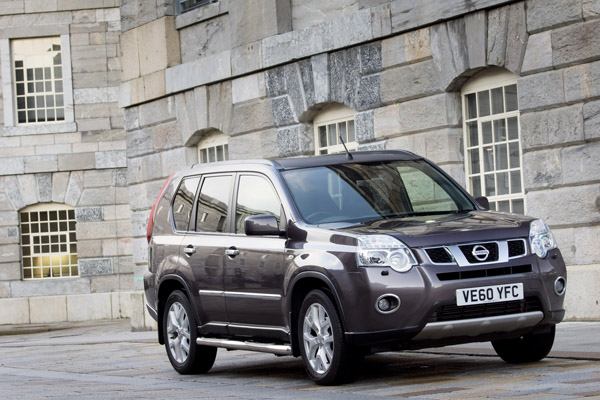 Nissan X-Trail Platinum Edition для Великобритании