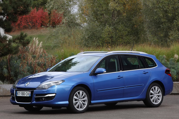 Renault Laguna может стать кроссовером в 2015 году