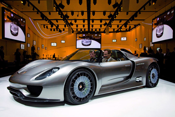 Новые данные о Porsche 918 Spyder Hybrid