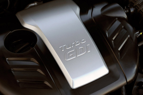 Hyundai Veloster Turbo появится летом этого года
