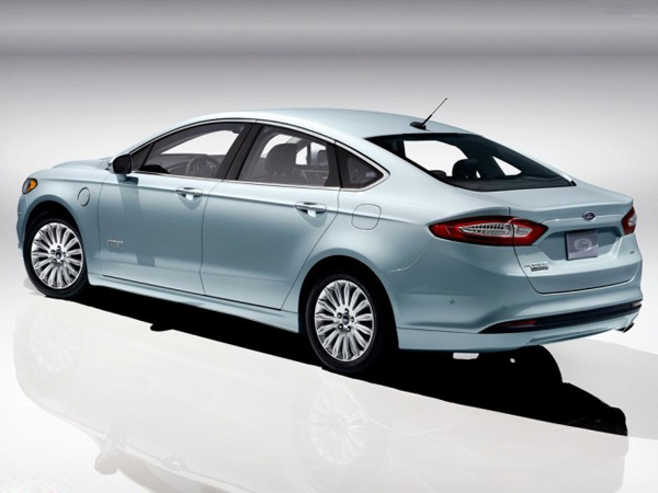 Ford официально представил новый Fusion (Mondeo)