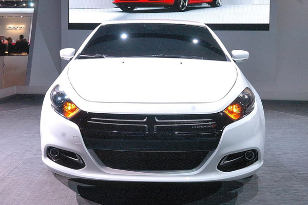 Mopar подготовил 150 аксессуаров для Dodge Dart