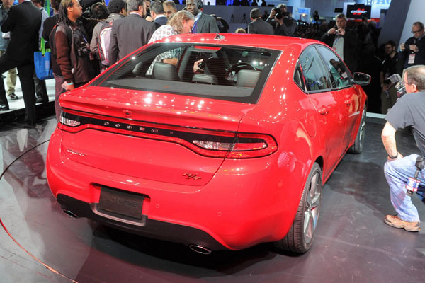 Mopar подготовил 150 аксессуаров для Dodge Dart