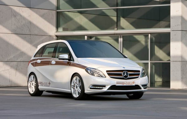 Mercedes анонсировал новый B-Class для США