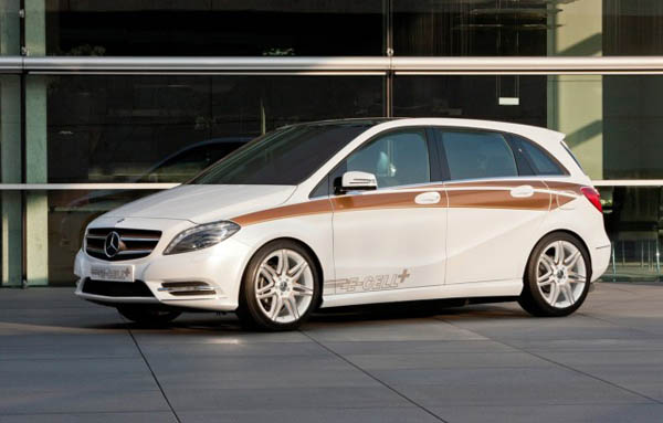Mercedes анонсировал новый B-Class для США