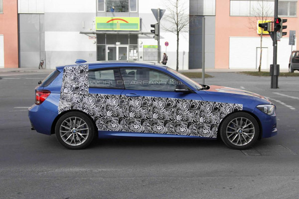 Новый хэтчбек BMW 135i замечен во время тестов