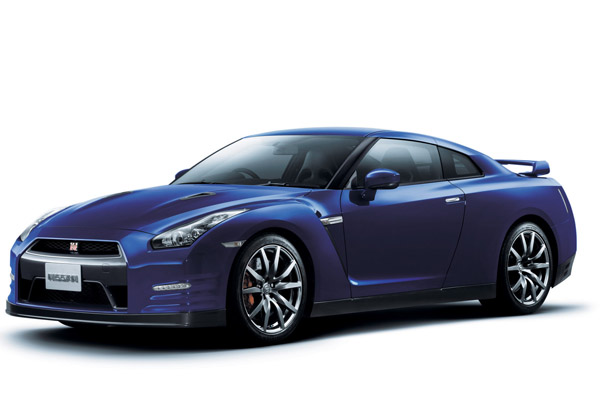 Названы цены на Nissan GT-R 2013