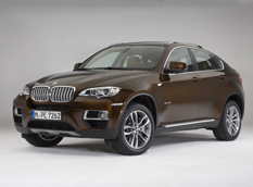 BMW официально представил обновленный X6